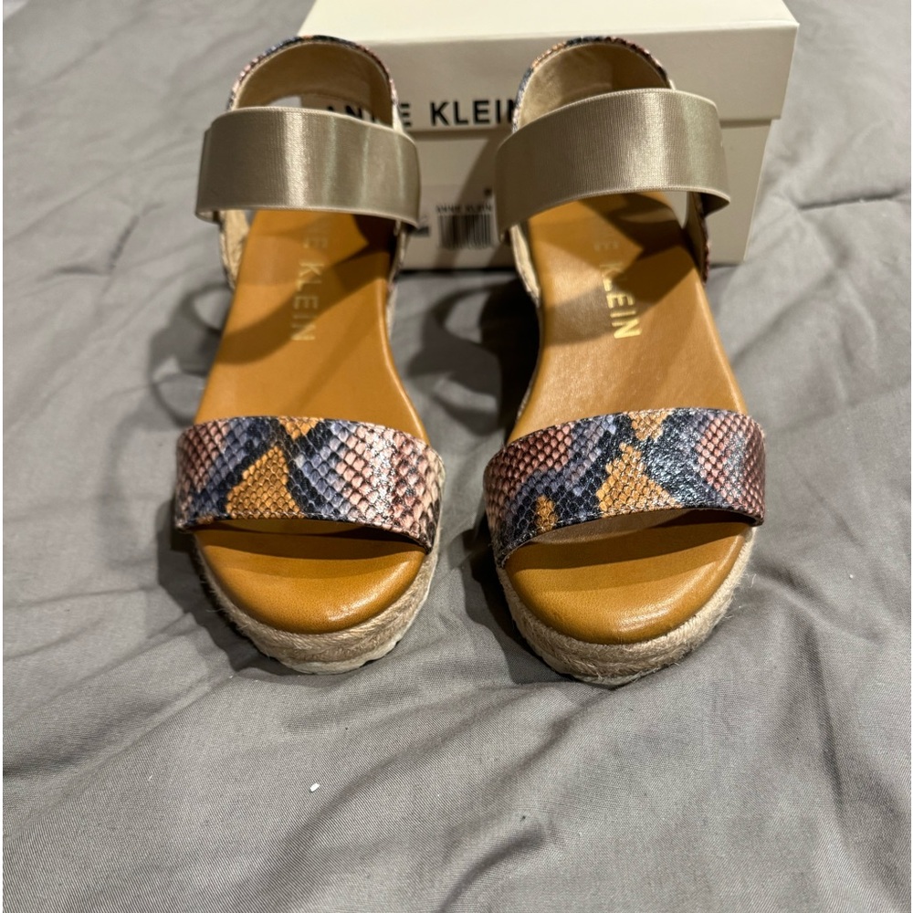 Gently used espadrille wedge sandal